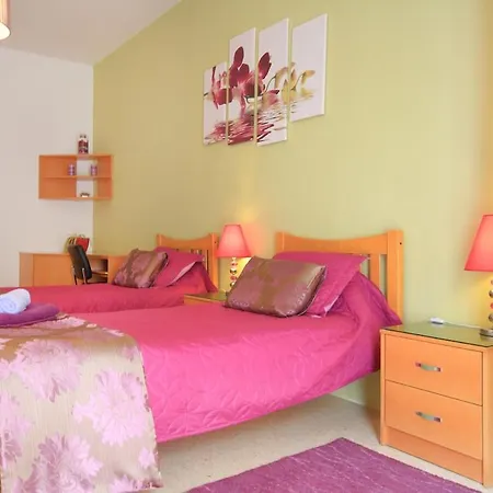 Big Modern In St Julians For 5 Persons Appartement *