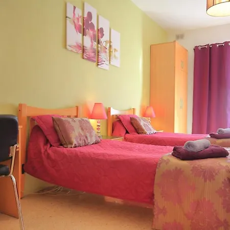 Big Modern In St Julians For 5 Persons Appartement *